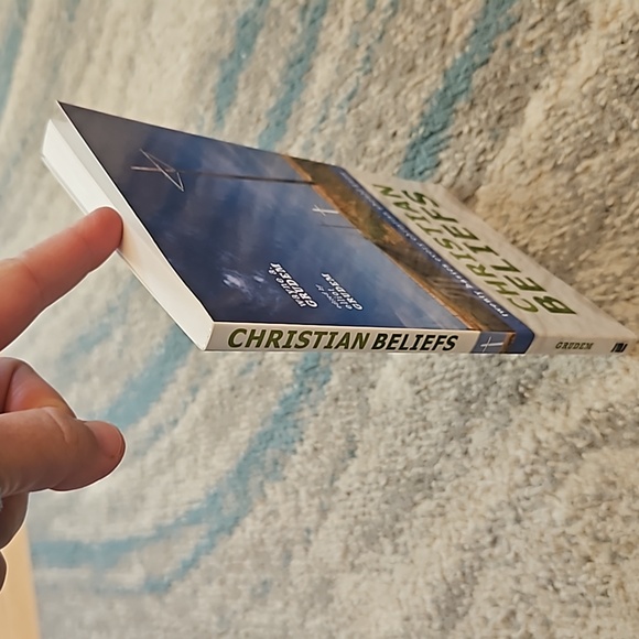 1/$7 or 2/$10 Christian Beliefs: Twenty Basics Every Christian.... by W. Grudem - Picture 6 of 7